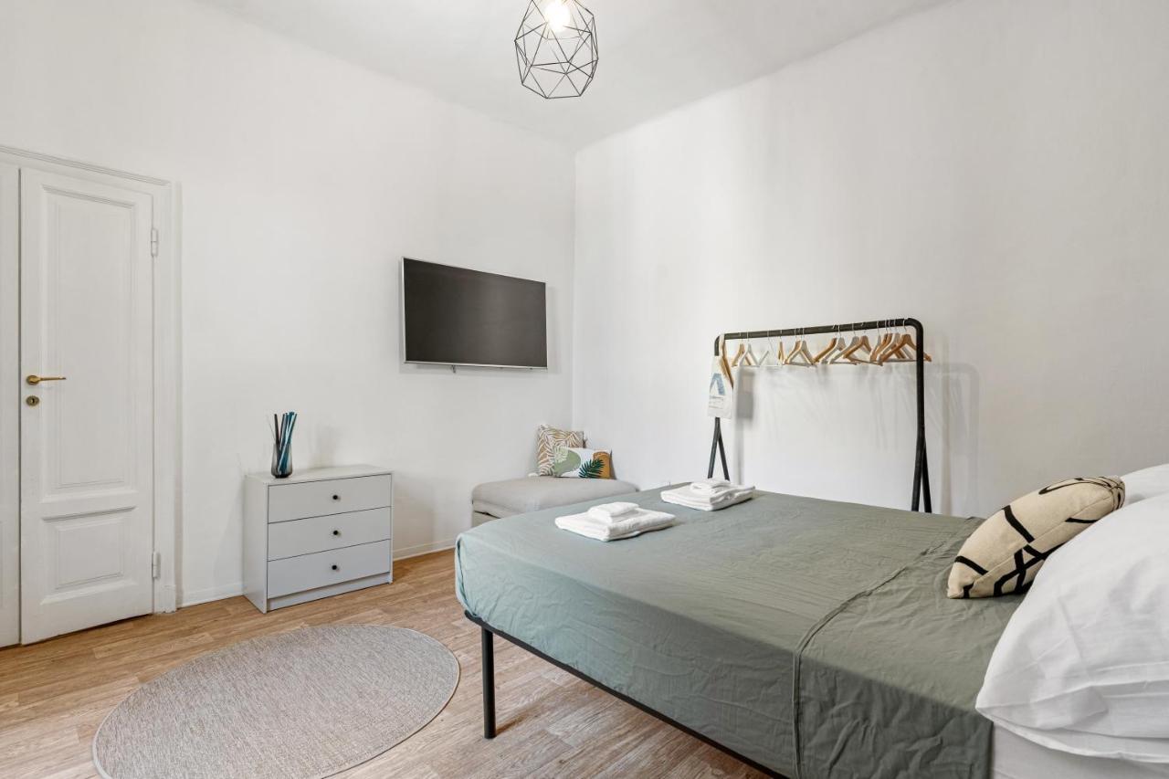 Navigli Charming Flat Apartment มิลาน ภายนอก รูปภาพ