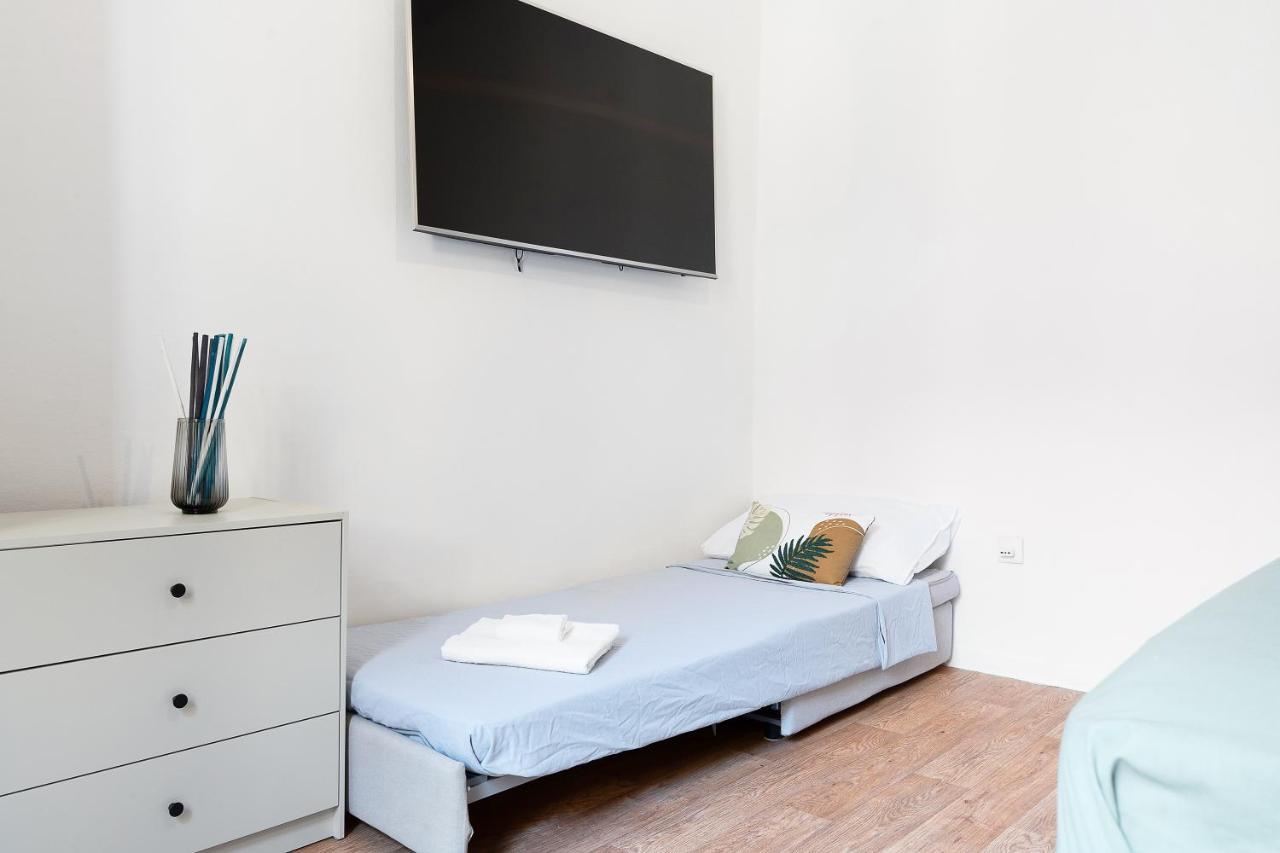 Navigli Charming Flat Apartment มิลาน ภายนอก รูปภาพ
